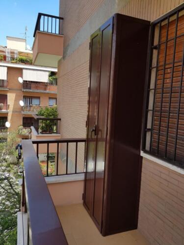 104 - mobile-da-balcone-ripostiglio