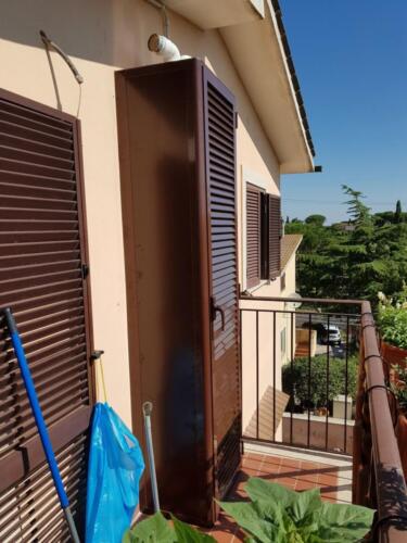 105 - mobile-da-esterno-colore-marrone