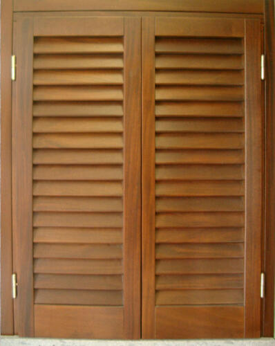 persiana legno imbottigliata